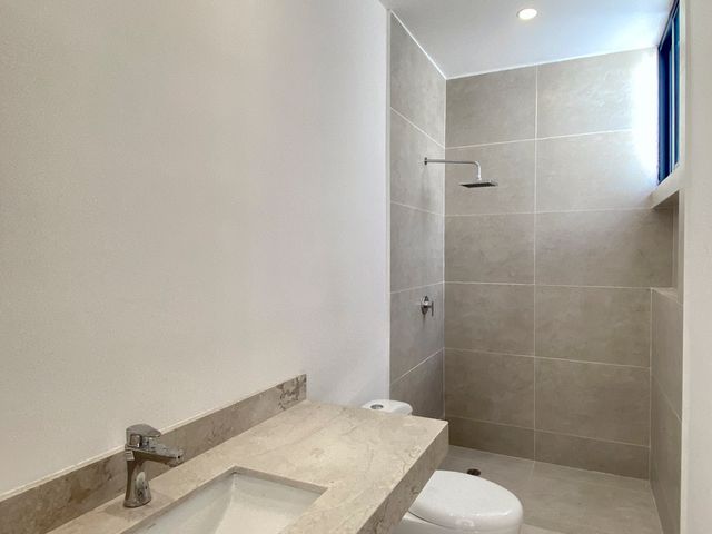 place photo 36