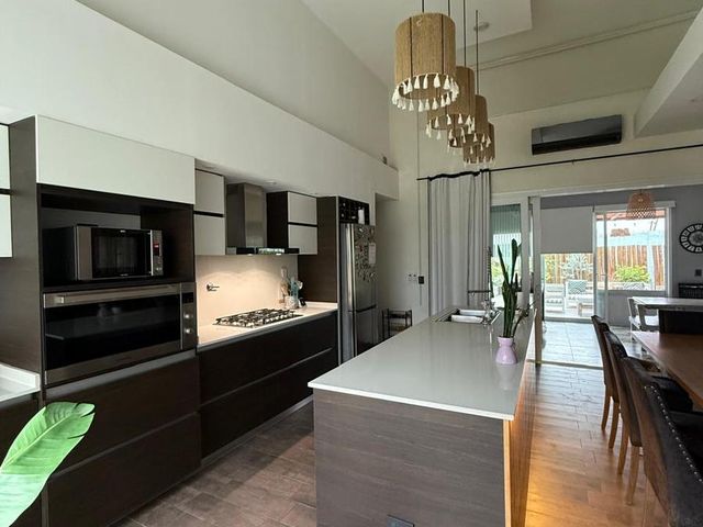 place photo 91
