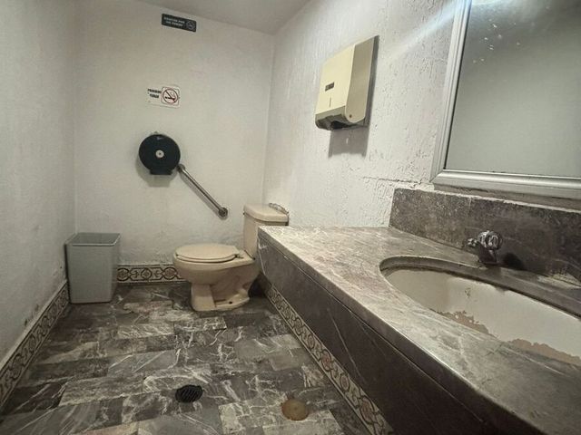 place photo 25