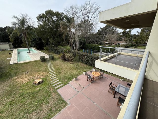 place photo 69