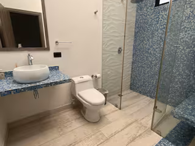 place photo 23