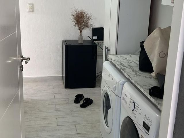 place photo 62