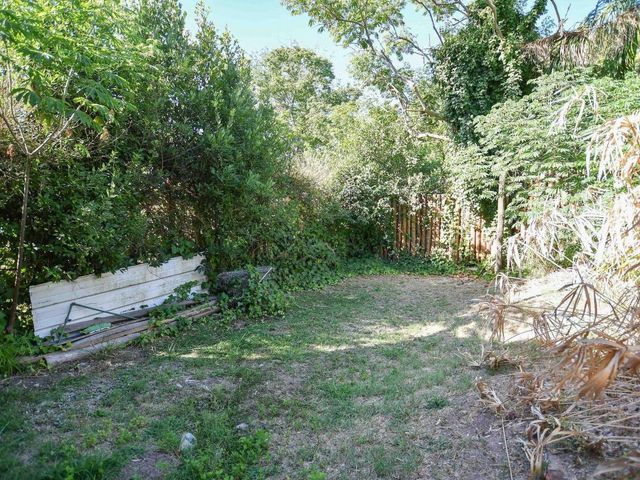 place photo 67