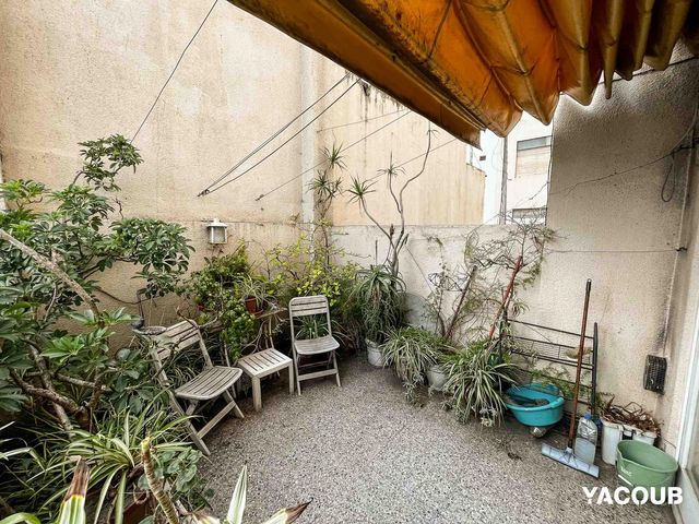 place photo 70