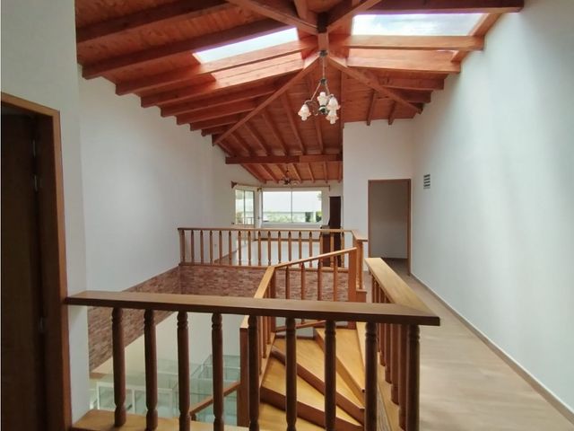 place photo 52