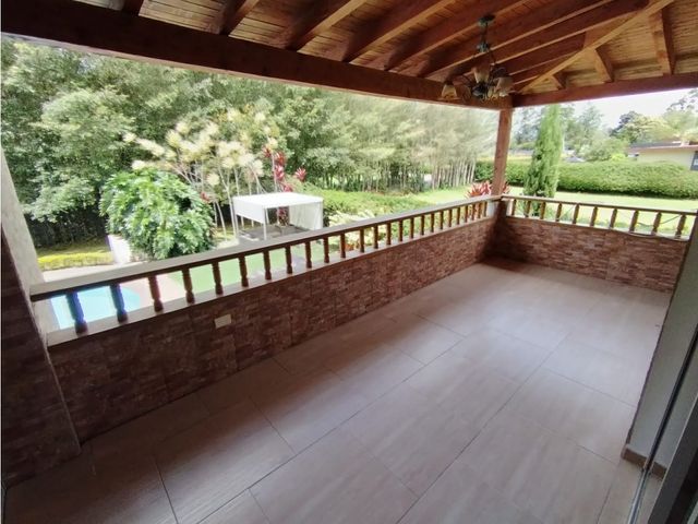 place photo 62