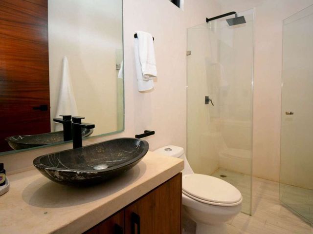 place photo 37
