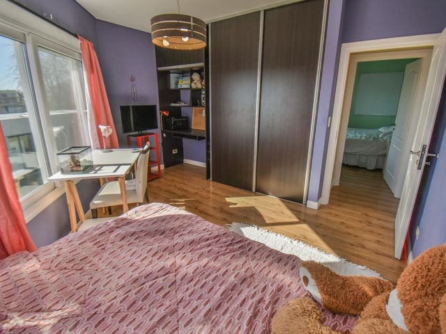 place photo 47