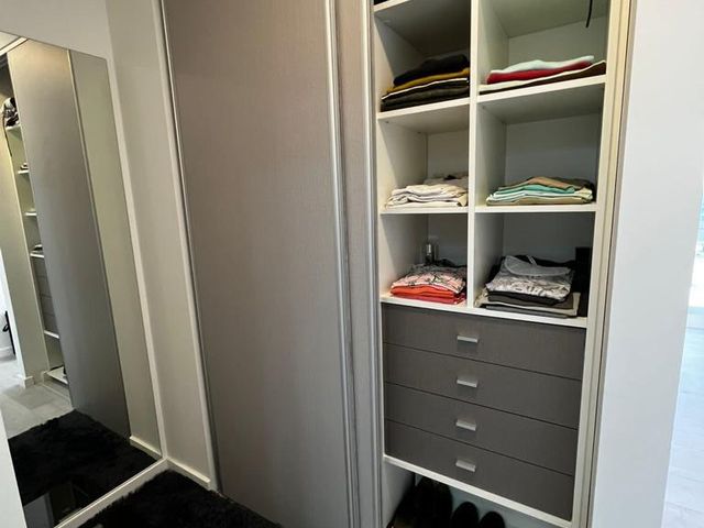 place photo 52
