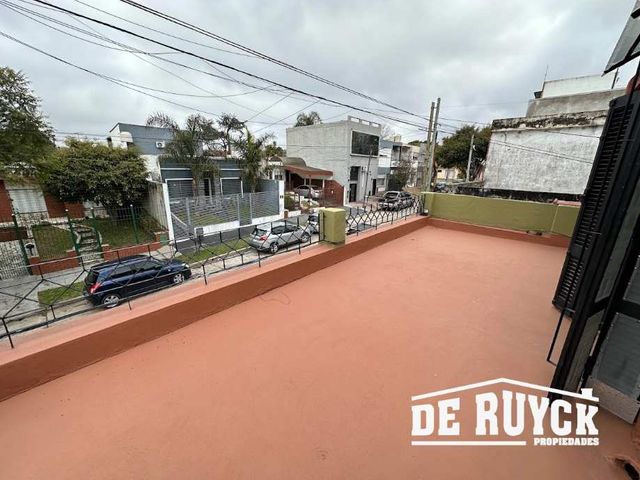 place photo 18