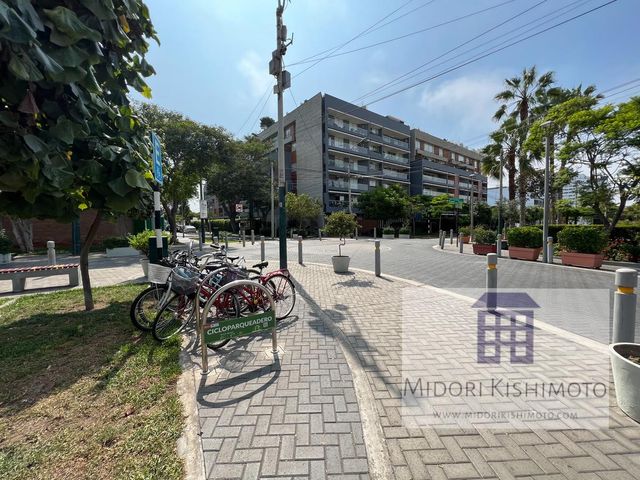 place photo 90