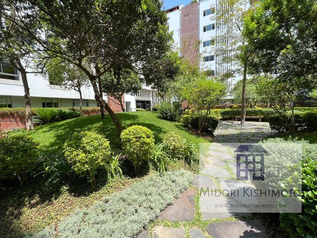place photo 109