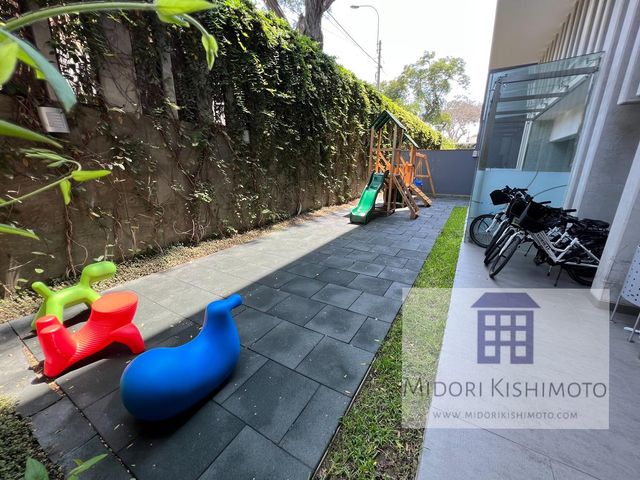 place photo 106