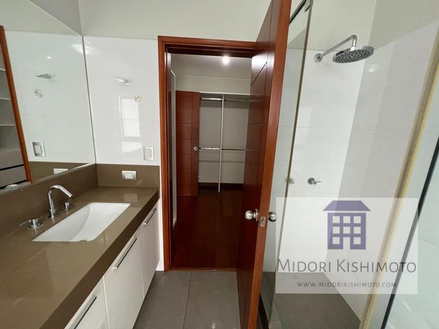 place photo 81
