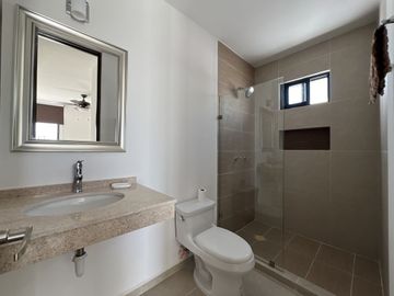 place photo 34