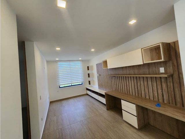 place photo 53