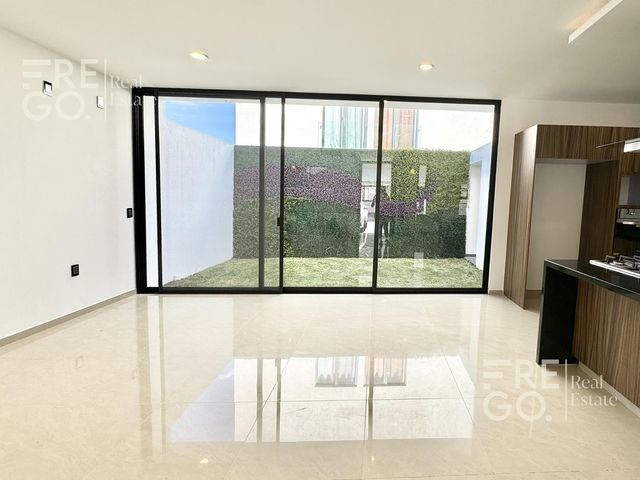 place photo 45