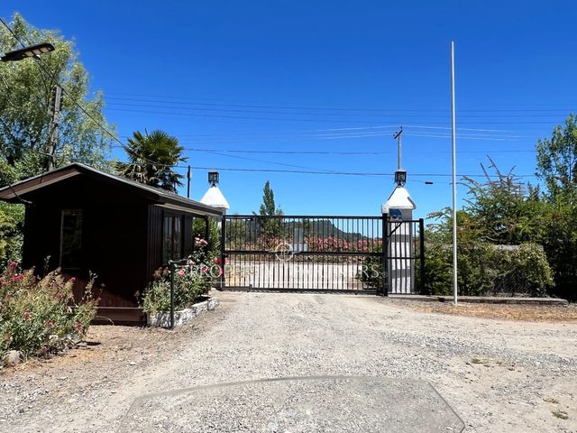 place photo 46