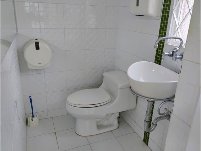 place photo 70