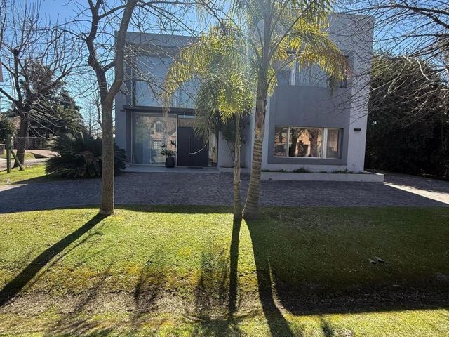 place photo 35