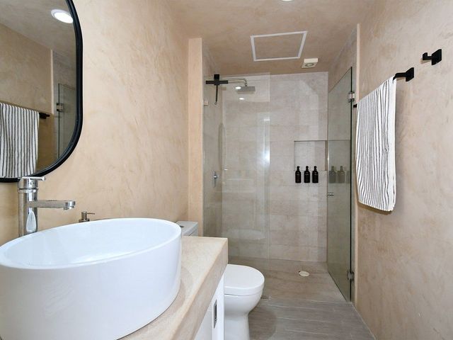 place photo 42