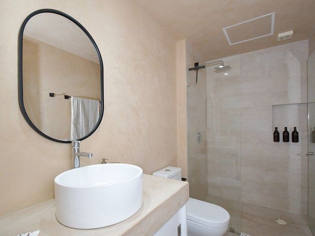 place photo 41
