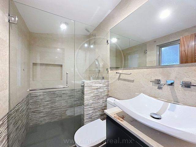place photo 47