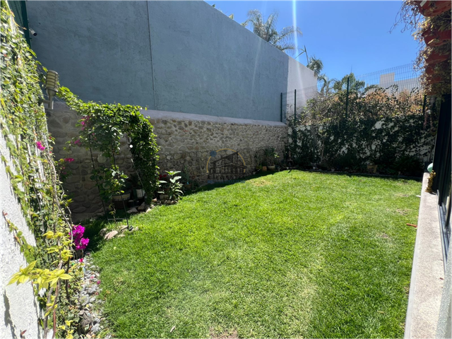 place photo 34