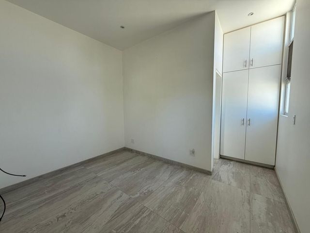 place photo 49