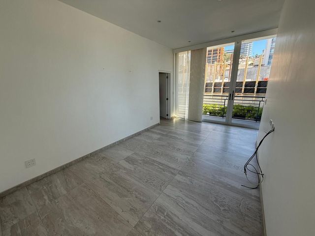 place photo 48