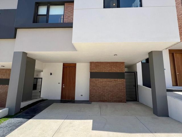 place photo 40