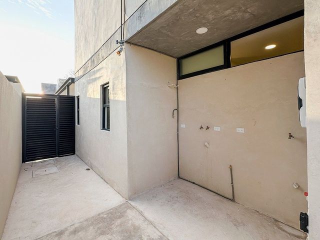 place photo 32