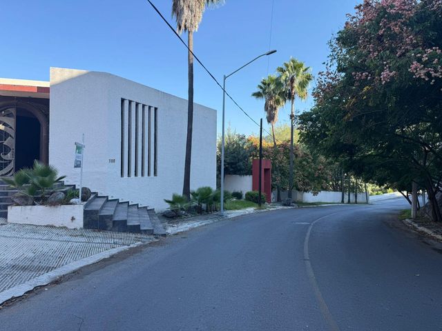 place photo 36
