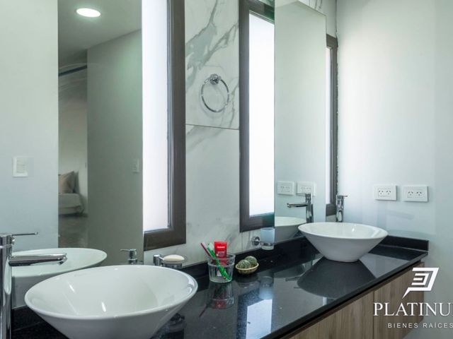 place photo 61