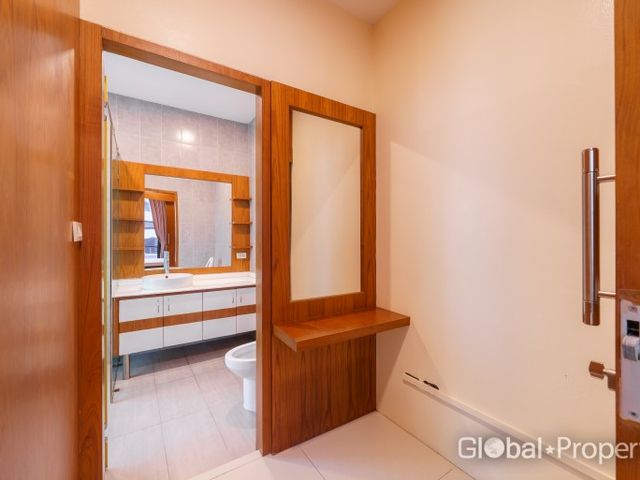 place photo 37
