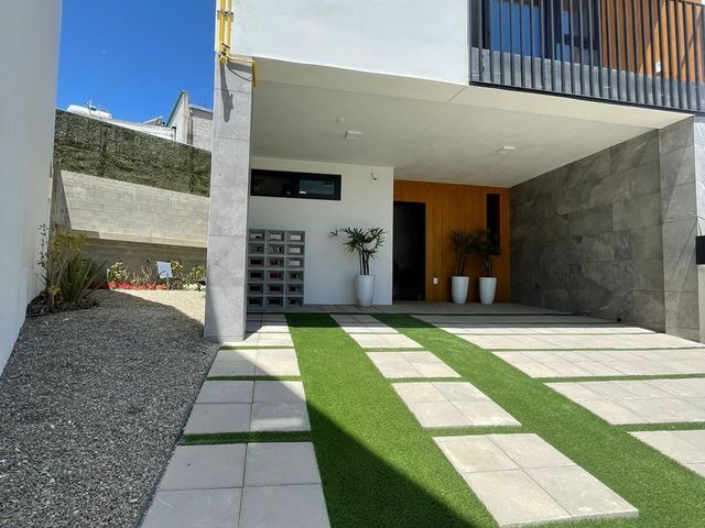 place photo 33