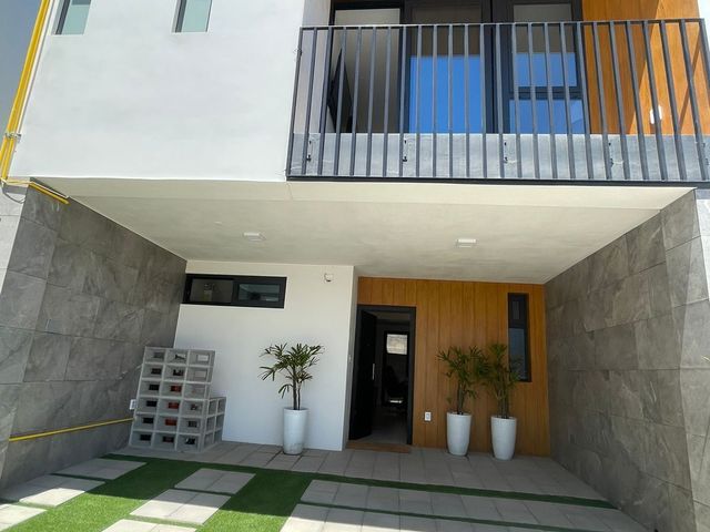 place photo 32