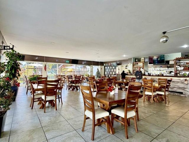 place photo 40