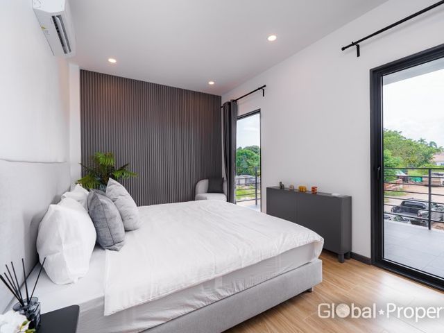 place photo 39