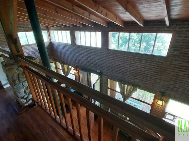 place photo 49