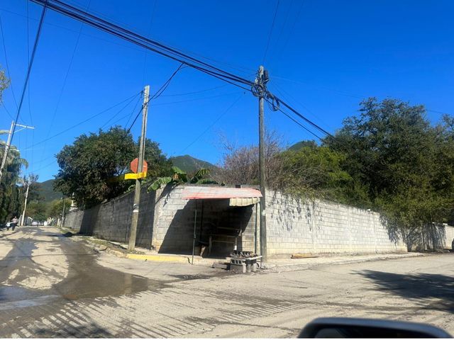 TERRENO EN VENTA  LOS CRISTALES (LOS REMATES)  MONTERREY, NL