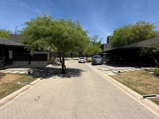 place photo 51