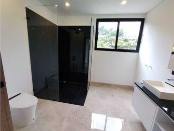 place photo 67
