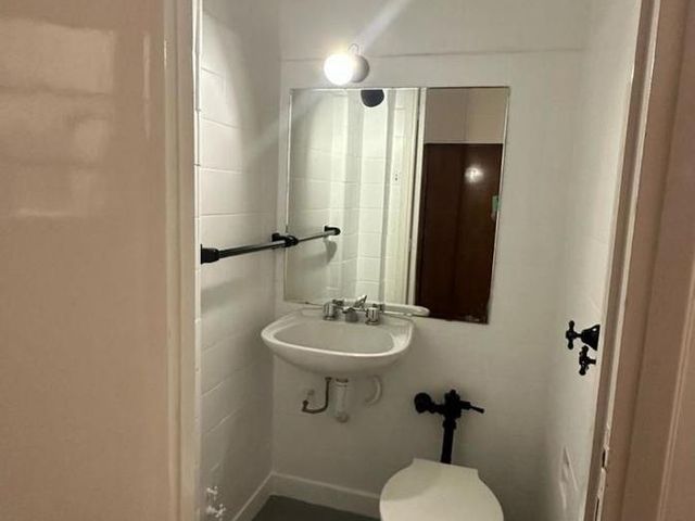 place photo 34