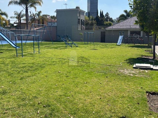 place photo 53