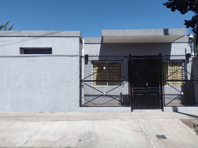 Casa en alquiler en Hurlingham