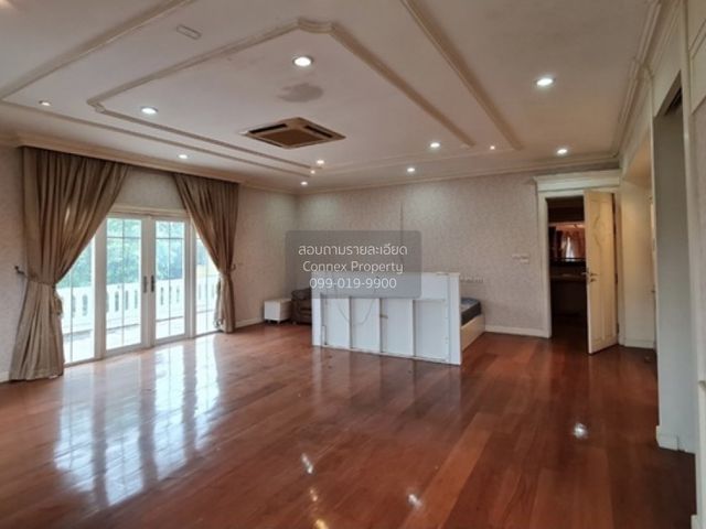 place photo 89