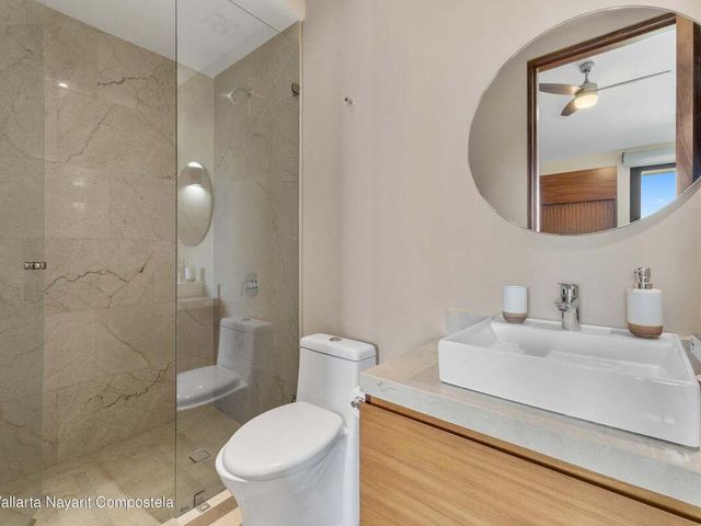 place photo 40