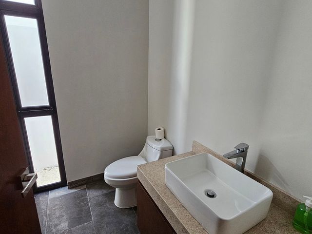 place photo 38