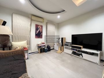 place photo 51